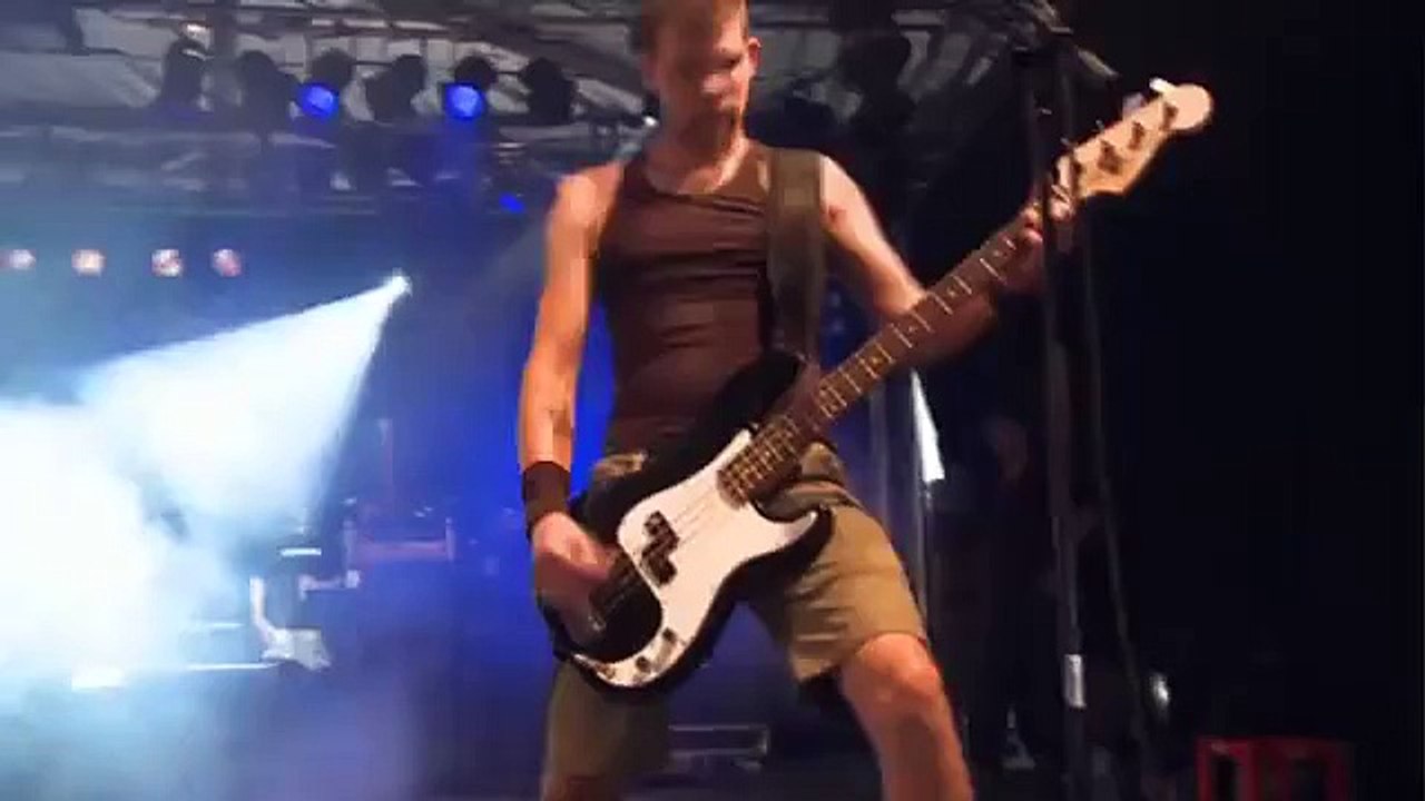 Frei.Wild - Das Land der Vollidioten  (Live in Wacken 2009)