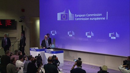 EU's Juncker feels 'betrayed' by Greece situation