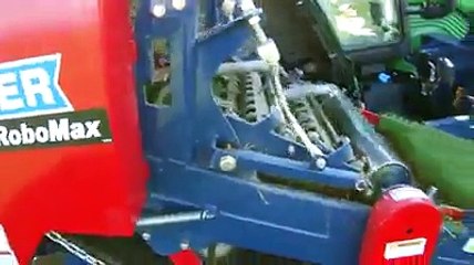 Machine RoboMax pour déplacer le gazon