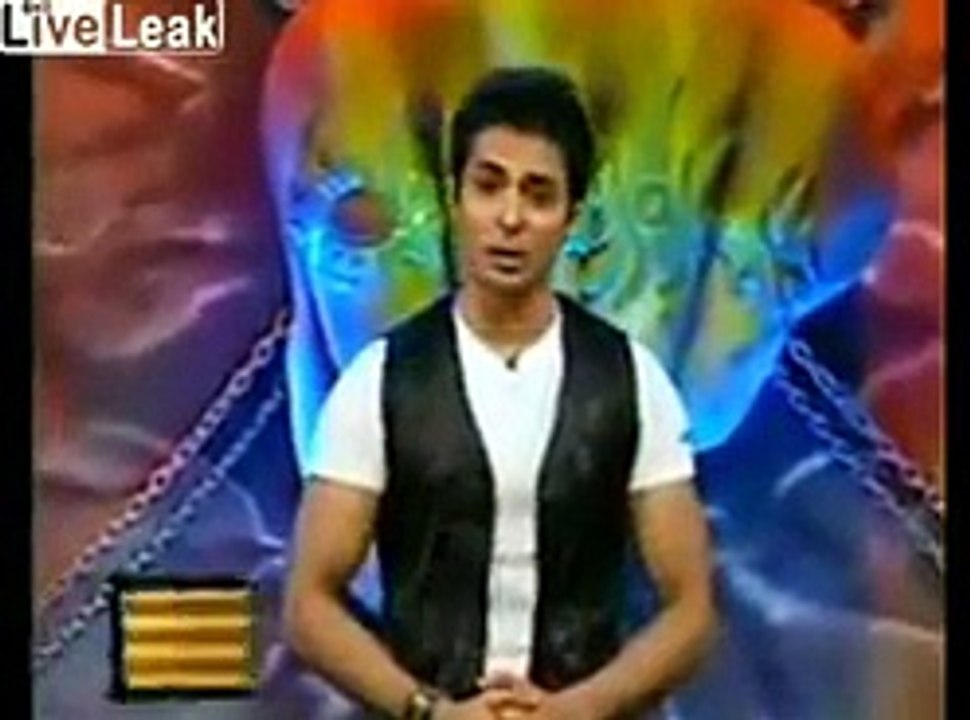 See what Boy did to Girl when Girl slapped her in a Live Show