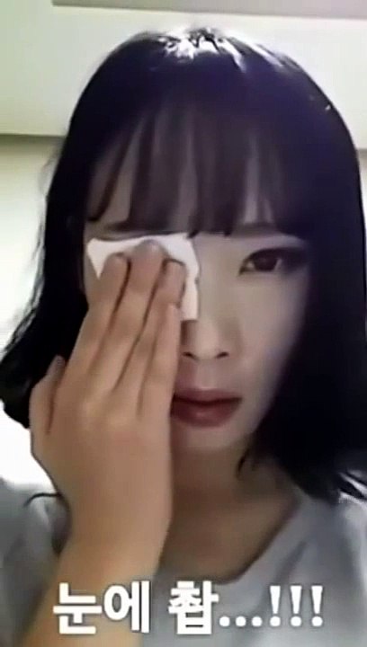Korean girl with makeup and without / Корейская девушка с макияжем и