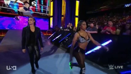 Nikki Bella vs Naomi Campeonato de Divas | Raw Latino ᴴᴰ