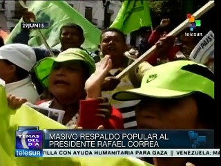 Ecuador: miles salen a las calles para mostrar apoyo a Rafael Correa