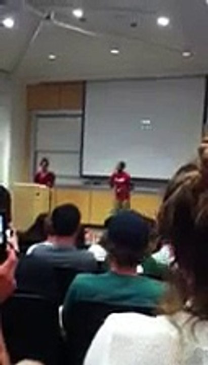 Kid Suprises Audience Singing "Crazy" by Cee Lo Green (Gnarls Barkley)