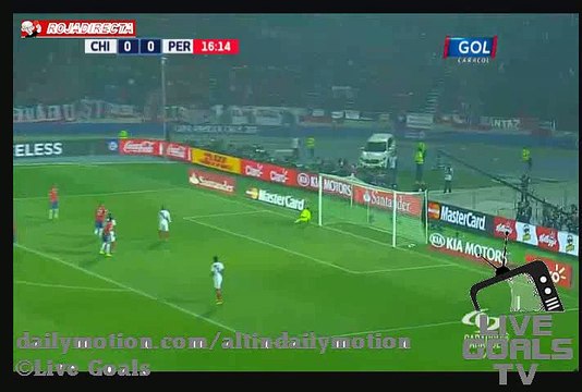 Claudio Bravo Amazing Save Chile 0-0 Peru