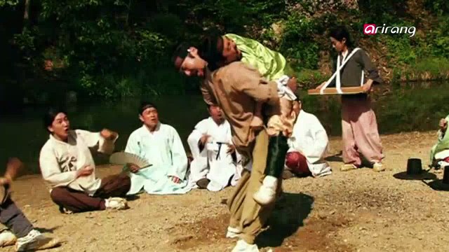 Kim Hong-do's paintings