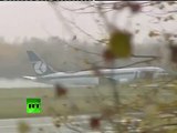 Poland crash landing: Boeing 767 touches down without wheels in Warsaw