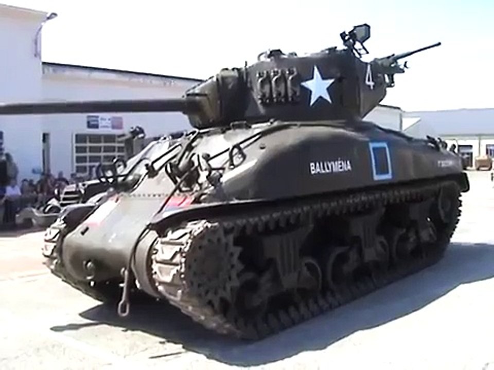 sherman m4 76 mm saumur 2008