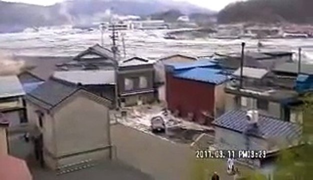 00059　２０１１年３月11日　宮古市を襲う津波⑤・・・