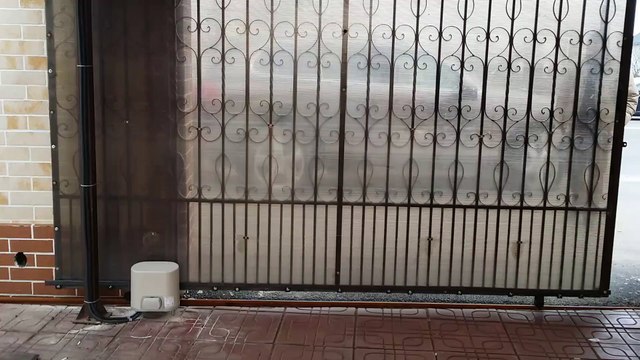 automatizare poarta culisanta automatata cu telecomanda somfy mioveni curtea arges campulung costesti pitesti 0720959626