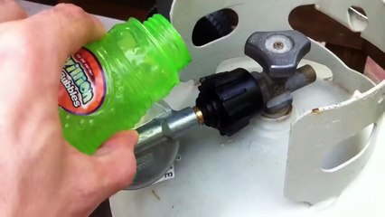 Leaking propane gas regulator on grill