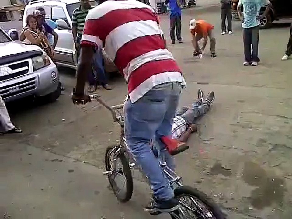 Amazing Cycle Tricks Must See