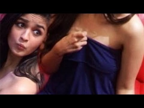 Bollywood stars ADJUSTING their dresses in PUBLIC | Alia Bhatt, Deepika Padukone, Sonam Kapoor