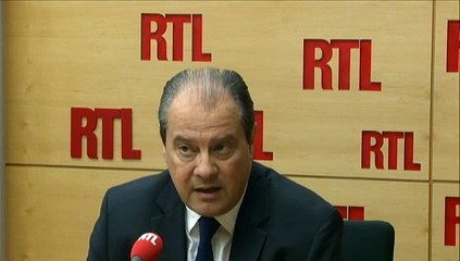 Régionales : la candidature de Marine Le Pen  est "un marchepied pour les présidentielles", selon Cambadélis