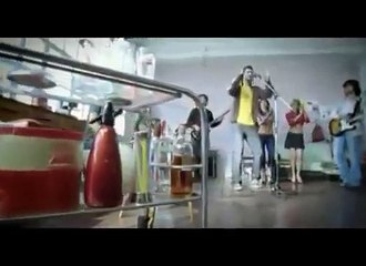 Melendi - Caminando Por La Vida