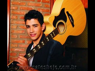 Gusttavo Lima - O mundo é uma bola