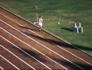 MARATHON Melbourne 1956 Alain Mimoun (Amateur footage)