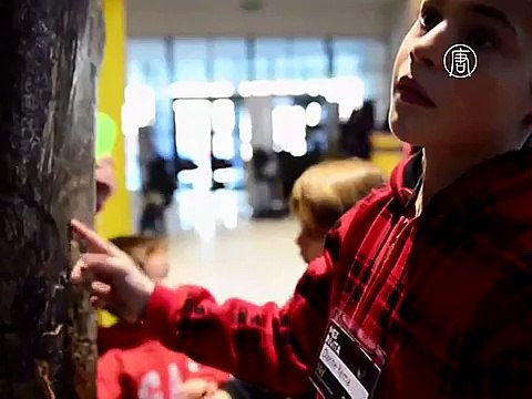 Аргентина: выставка костей гигантских динозавров