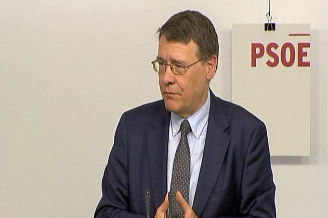 PSOE critica el mensaje de calma de Rajoy sobre Grecia