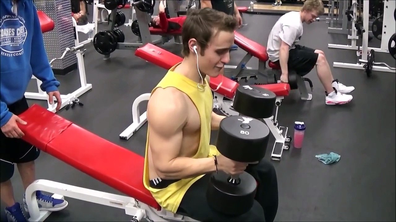 Epic Body Transformation (Skinny to Shredded!) - Vegetarian Bodybuilder