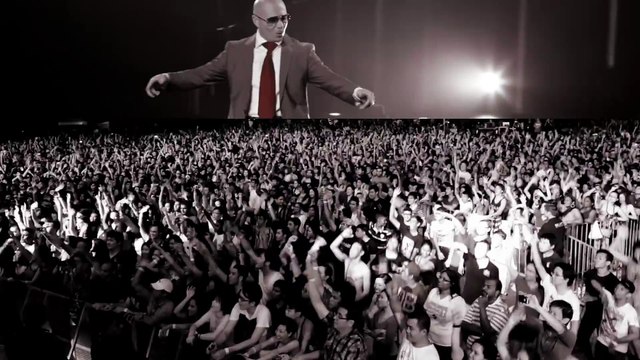 Pitbull - Feel This Moment ft. Christina Aguilera
