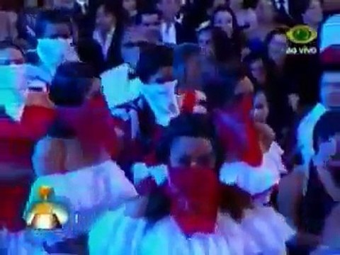 los gaiteros de san jacinto bolivar y calle 13 en los gramy 7