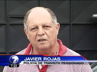 Oficial de Tránsito pensionado exige que el MOPT le pague 20.000 horas extras  