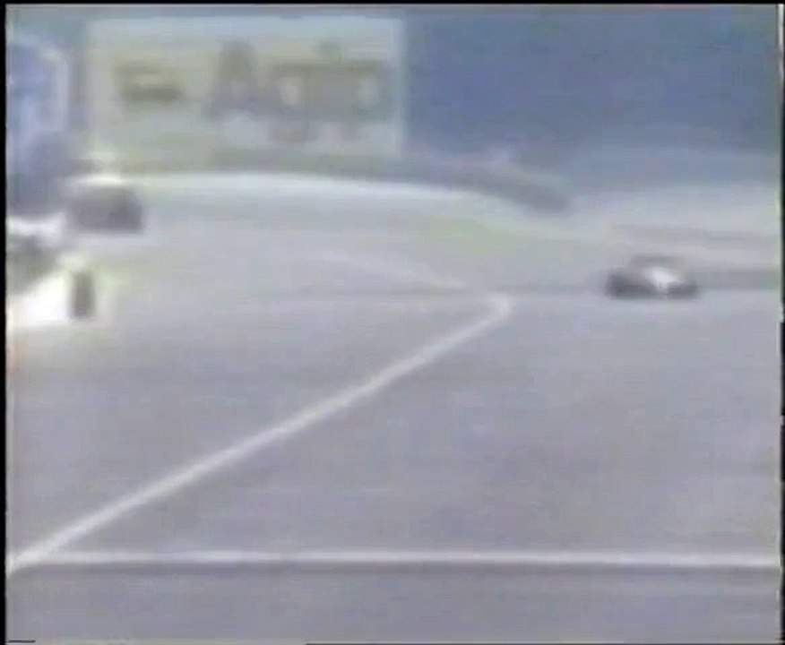 Monza_1993_F1_GP_Fittipaldi_Flips_replays