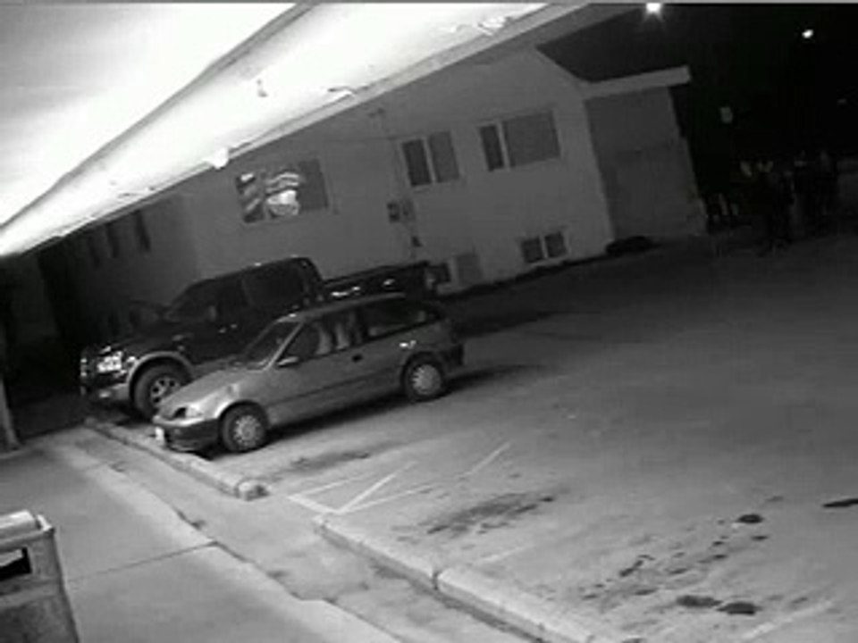 7-11 Security tape car jacking caught in the act