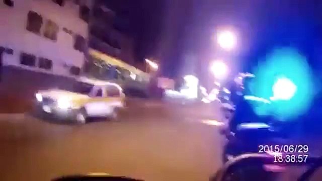 San Isidro y Magdalena se enfrentaron por panel publicitario [Videos]