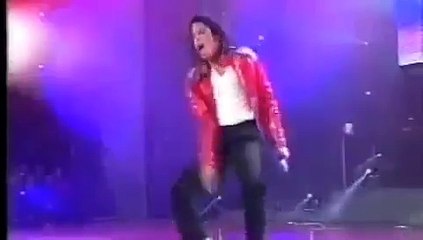 Jennifer Batten - Beat It Solo