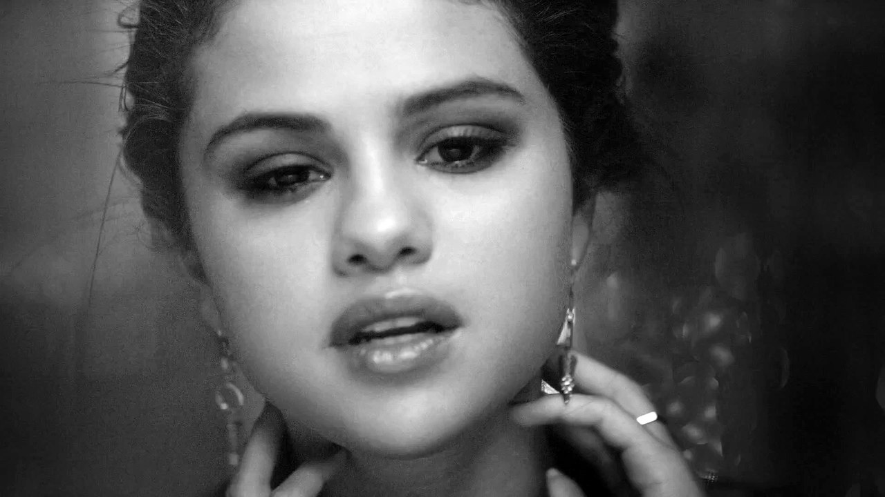 Selena Gomez - The Heart Wants What It Wants (Official Video)