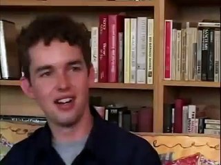 Kissing videos - Kissing in public.mp4