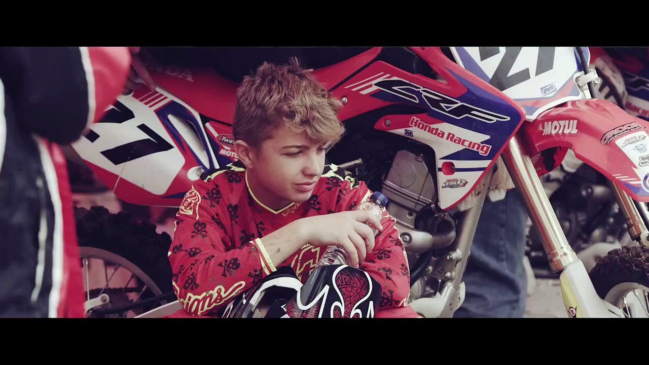 El talento del mañana en el Motocross Mundial, Episodio - Progresión