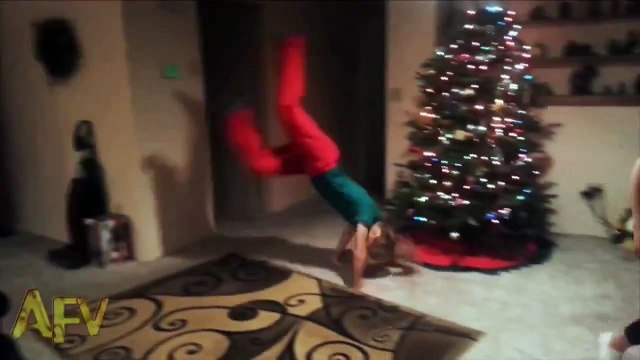 0958 Christmas Acrobats Fail AFV