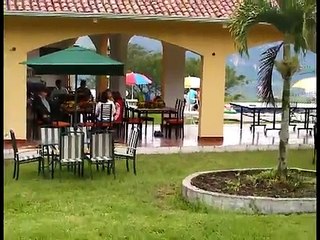Video Hosteria Primaveri valle de Yunguilla Cuenca Azuay Ecuador