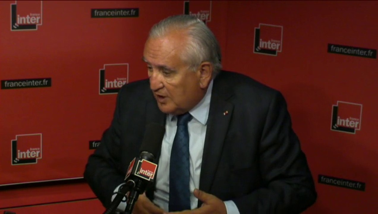 Jean-Pierre Raffarin : "Nicolas Sarkozy aussi a droit à la complexité"