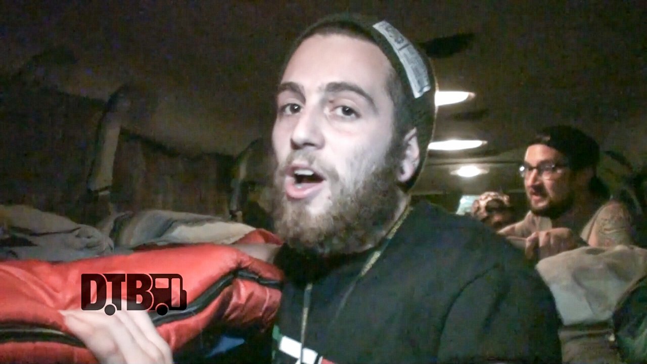 For The Win - BUS INVADERS Ep. 812