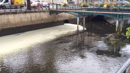 Une étrange couleur laiteuse dans l'Odet