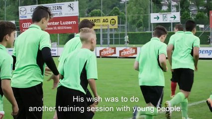 Xherdan Shaqiri piège de jeunes footballeurs en se déguisant en vieillard