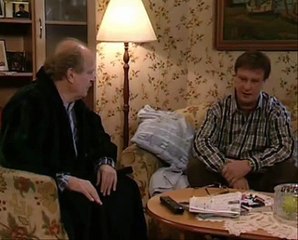 Ismo muuttaa Sepolle ja riehuu unissaan REMIX