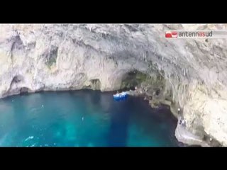 TG 30.06.15 "La Puglia in volo" è la prima cartoguida per l'avioturismo nei cieli pugliesi