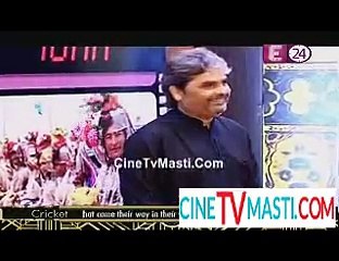 Shraddha Upset With Vishal Bharadwaj 1st July 2015 CineTvMasti.Com