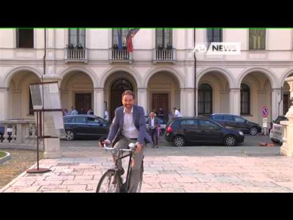 LA LEGA RESPINGE ASSALTO PD