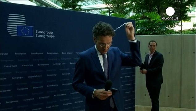 Еврогруппа готова обсудить новые предложения греческого правительства