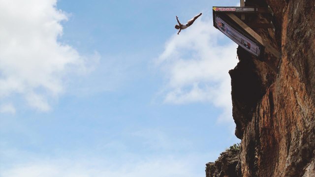 Red Bull Cliff Diving 2015