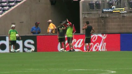 'Piojo' mantiene afán experimental en alineación