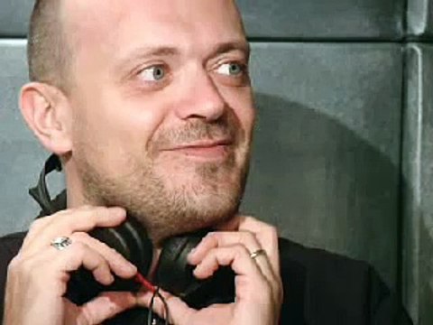 I corti di Elio e le storie tese - Intervista a Max Pezzali