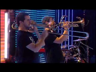 TV3 - Divendres - Xeic!: "Al teu compàs"