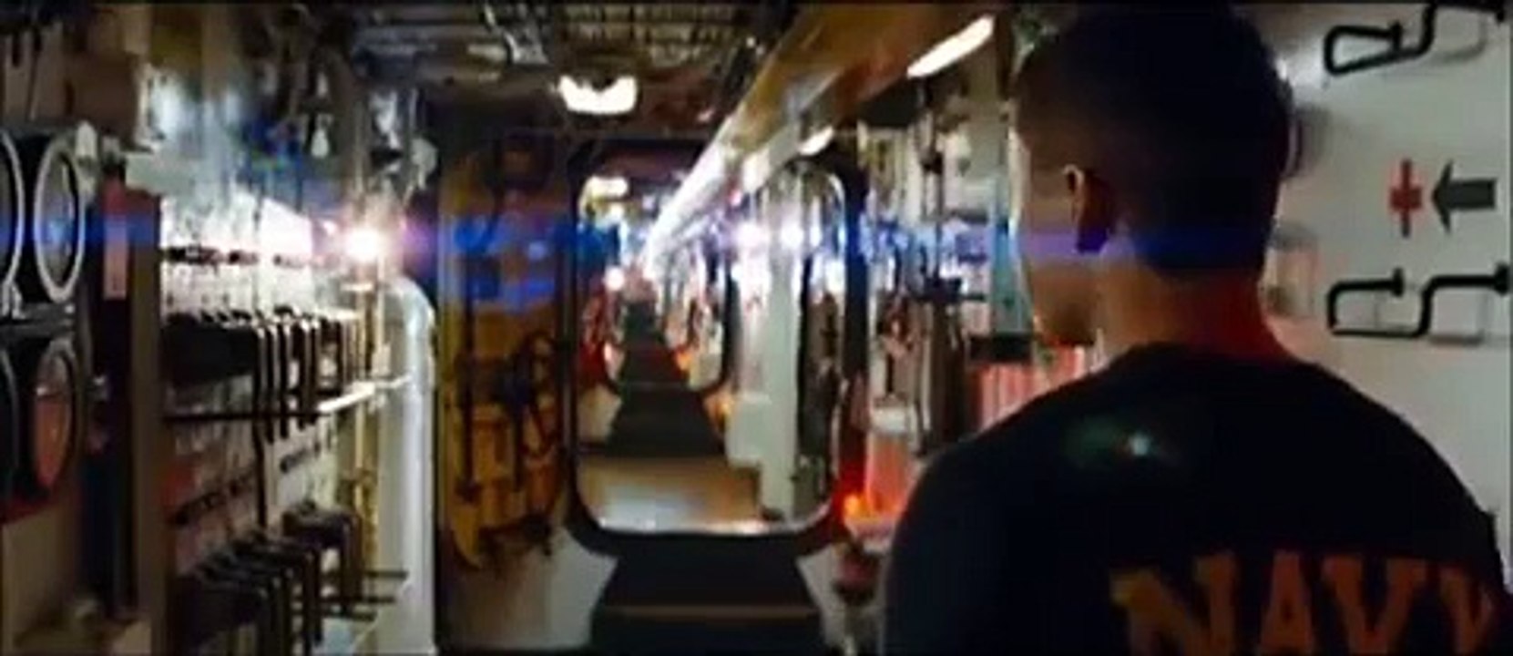 BATTLESHIP  VS OVNIS  2012 PELICULA